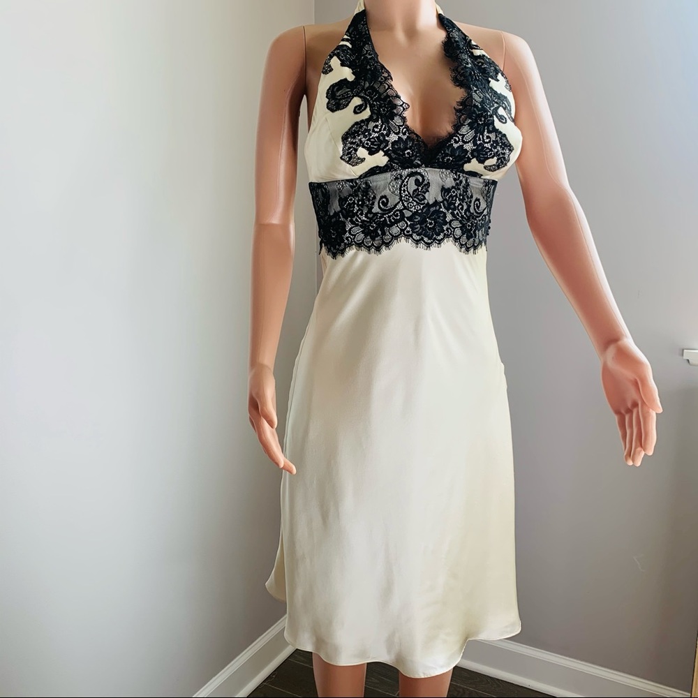 White & Black House Market Cream & Black Silk Dres
